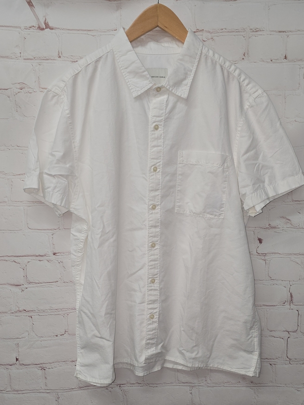 American Eagle Outfitters White Short-Sleeve Button Down Shirt